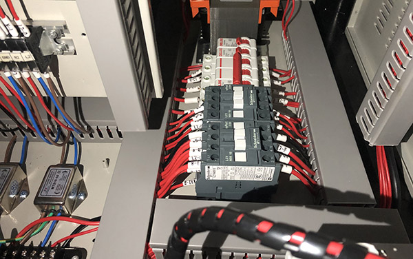 电竞娱乐tv
不能急停原因